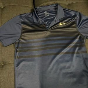 Men’s Nike dri-fit golf polo